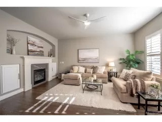 Photo #2: 1911834 Listing