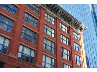 Photo #5: 1913101 Listing