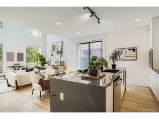 Photo #3: 1918763 Listing 