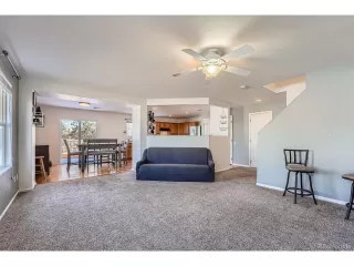 Photo #5: 1918980 Listing