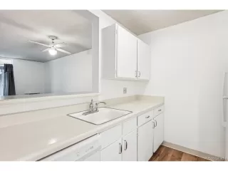 Photo #4: 1919407 Listing