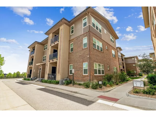 MLS: 1920050 Condo For Sale