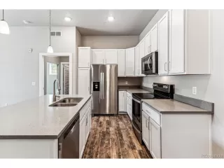 Photo #4: 1920050 Listing 