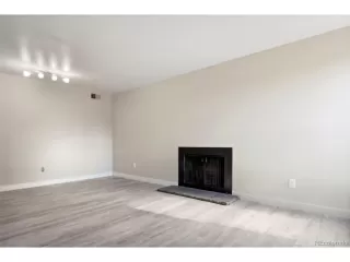 Photo #6: 1921186 Listing 