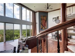 Photo #5: 1921350 Listing 