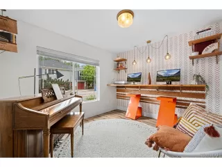 Photo #5: 1924094 Listing