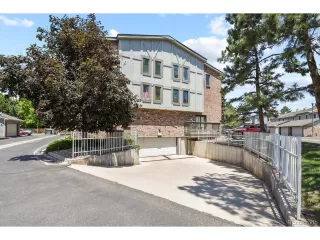 Photo #3: 1924284 Listing 