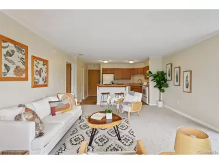 Photo #5: 1925212 Listing