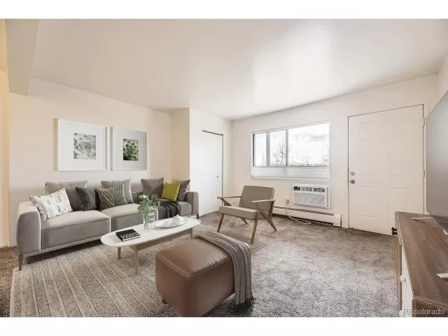 MLS: 1929184 Condo For Sale
