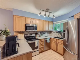 Photo #6: 1930181 Listing 