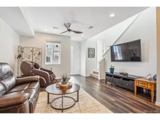 Photo #4: 1931019 Listing 