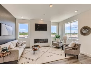 Photo #2: 1931583 Listing 