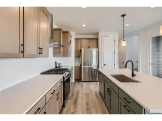 Photo #4: 1931583 Listing 