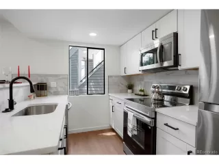 Photo #4: 1933390 Listing 