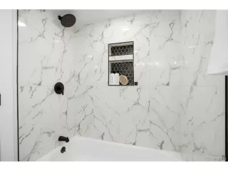 Photo #6: 1933390 Listing 