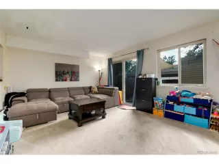 Photo #3: 1933429 Listing 