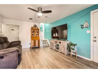 Photo #5: 1933709 Listing