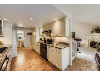 Photo #6: 1933722 Listing 