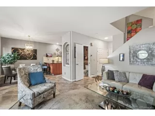 Photo #5: 1935041 Listing 