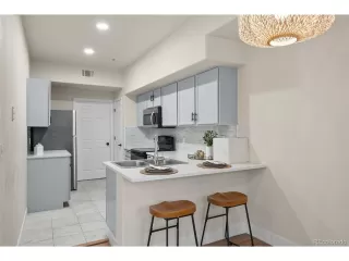 Photo #4: 1936315 Listing 