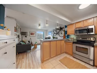 Photo #3: 1936702 Listing 