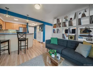 Photo #6: 1936702 Listing 