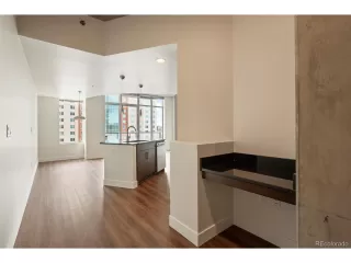 Photo #4: 1937007 Listing 