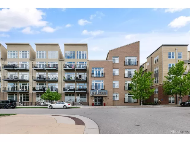 MLS: 1938891 Condo For Sale