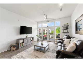 Photo #4: 1938891 Listing 