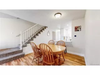 Photo #5: 1939313 Listing 