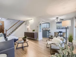 Photo #4: 1941839 Listing 