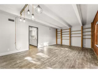 Photo #2: 1945437 Listing