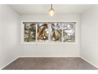 Photo #6: 1945437 Listing