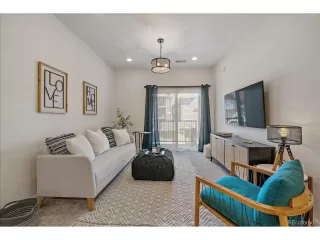 Photo #2: 1946823 Listing