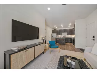 Photo #4: 1946823 Listing