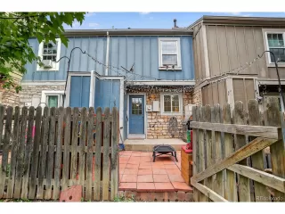 Photo #3: 1947125 Listing