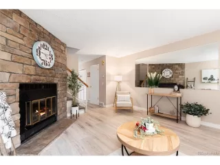 Photo #4: 1948235 Listing