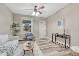 Photo #2: 1949831 Listing