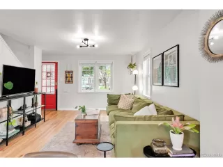 Photo #4: 1950010 Listing