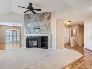 Photo #5: 1951513 Listing