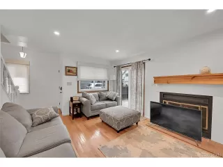 Photo #4: 1951882 Listing