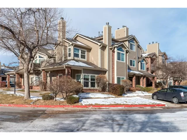 MLS: 1952885 Condo For Sale