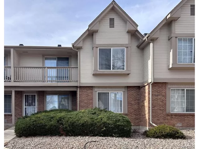 MLS: 1954096 Condo For Sale