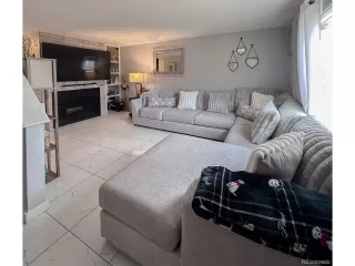 Photo #2: 1954096 Listing 