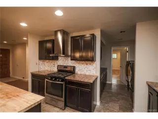 Photo #5: 1955093 Listing 