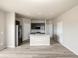 Photo #3: 1958026 Listing 