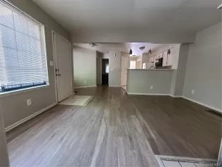 Photo #5: 1958912 Listing 