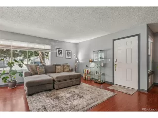 Photo #2: 1961199 Listing