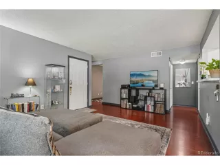 Photo #3: 1961199 Listing