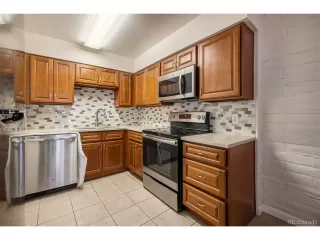 Photo #2: 1963304 Listing 